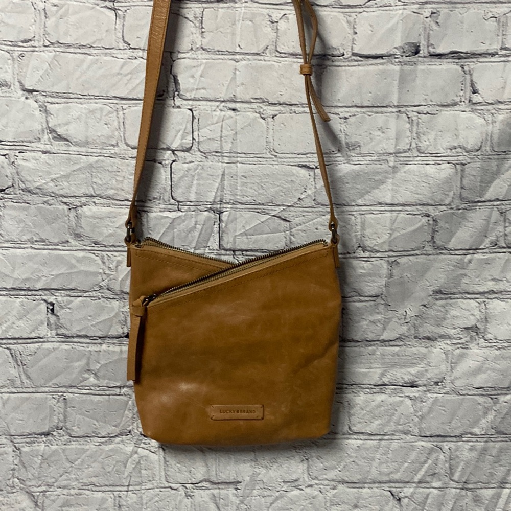 Lucky Brand camel leather crossbody purse